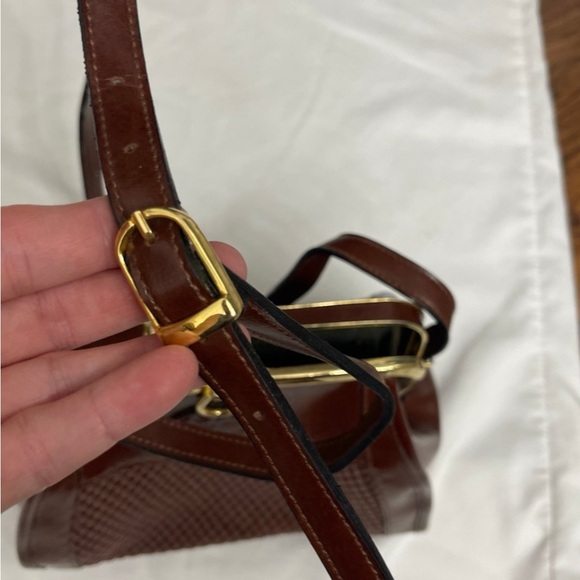 EUC Gold Coast Collection Purse - Picture 9 of 9